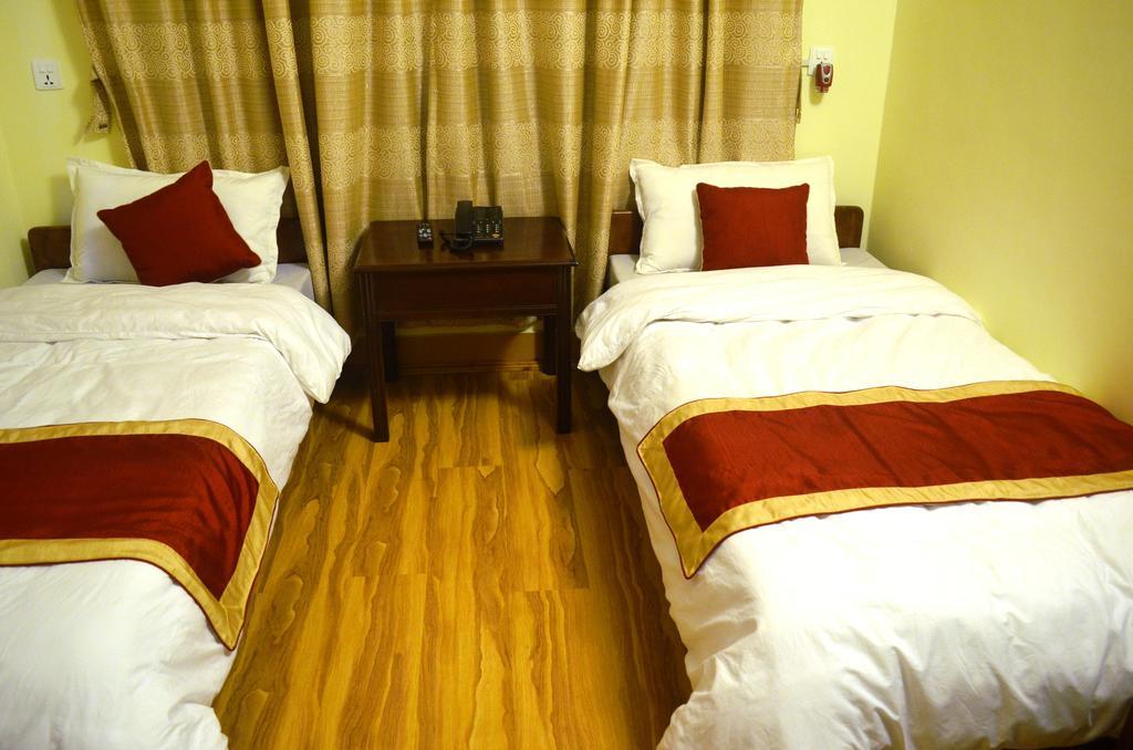 Potala Tourist Home Катманду Номер фото